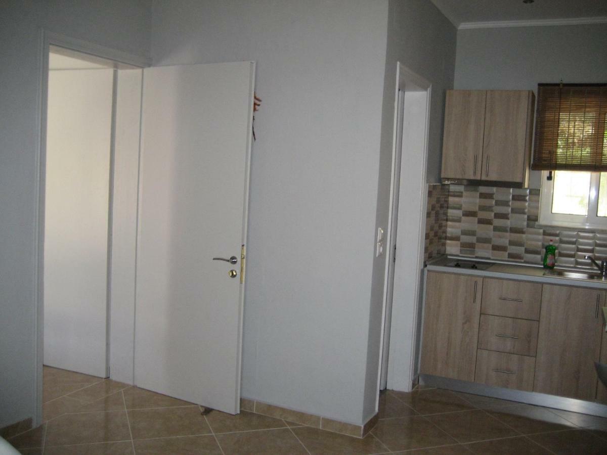 Maria Corfu Apartments Mesongi Exterior photo